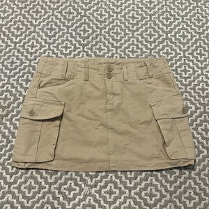 Brandy Melville Tan Cargo Skirt